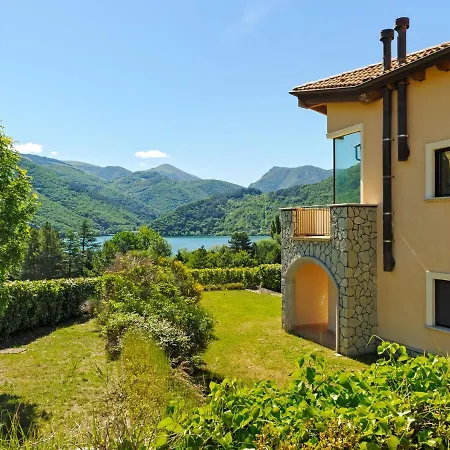 Lake-view Holiday In With Garden And Fireplace